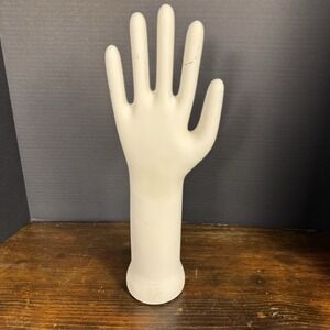 Vintage FGC Large 103  Glove Mold - General   Porcelain - February 28 1990's